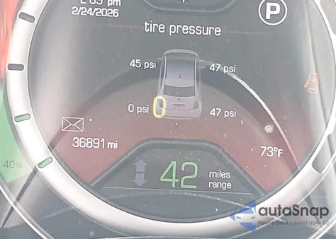 2015 Fiat 500E Battery Electric z USA, uszkodzony, nr VIN 3C3CFFGE0FT503074